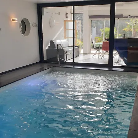 Lägenhet Les Agapanthes Avec Piscine Et Chauffee Dans Votre *